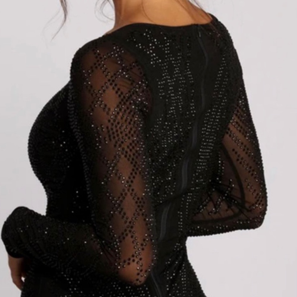 Theresa heat of the moment Windsor bodycon dress